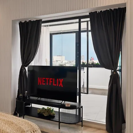View - Luxury A - Old - Victoriei Daire *
